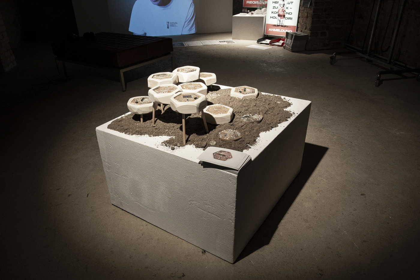 AMRO24 Exhibitions "Clay PCB", by Patrícia J. Reis & Stefanie Wuschitz