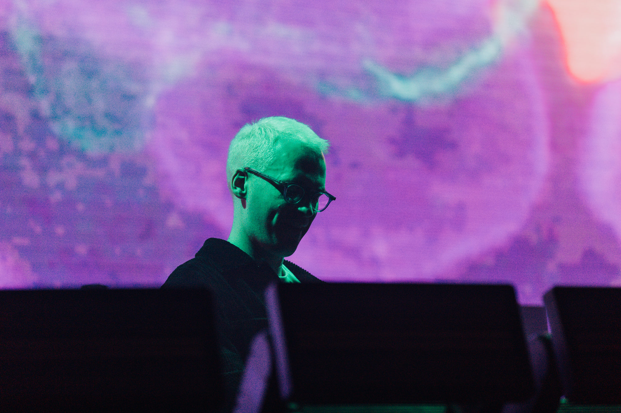 Performance by LilData